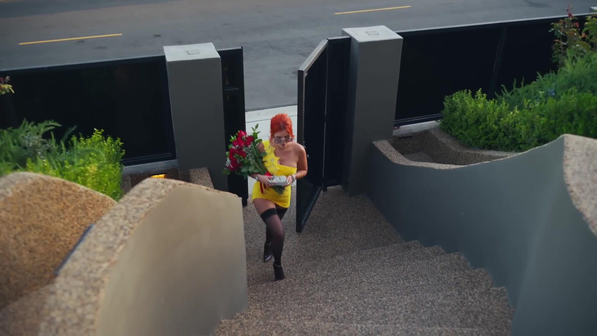 BellaJuicyJ_InYou_MV_BTD_540.jpg BellaJuicyJ_InYou_MV_BTD_540.jpg