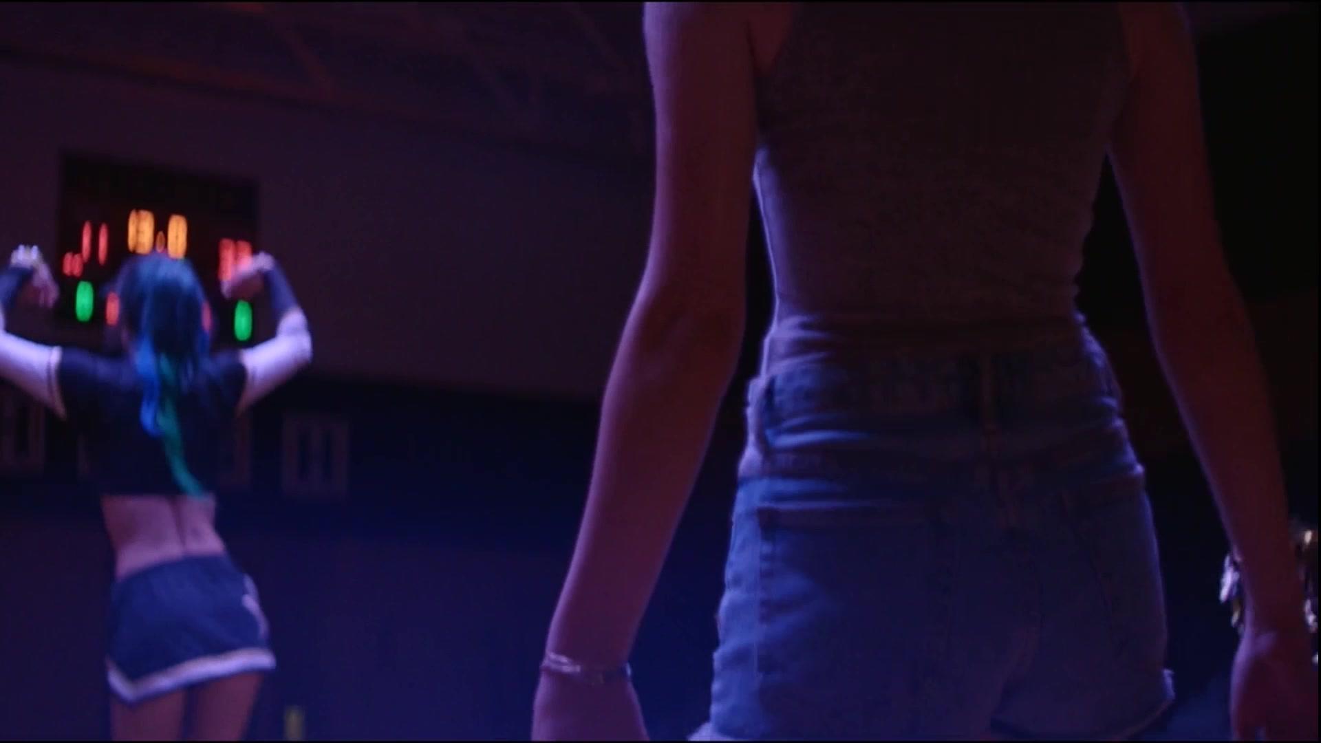 BellaScenes_AssassinationNation_BTD_448.jpg