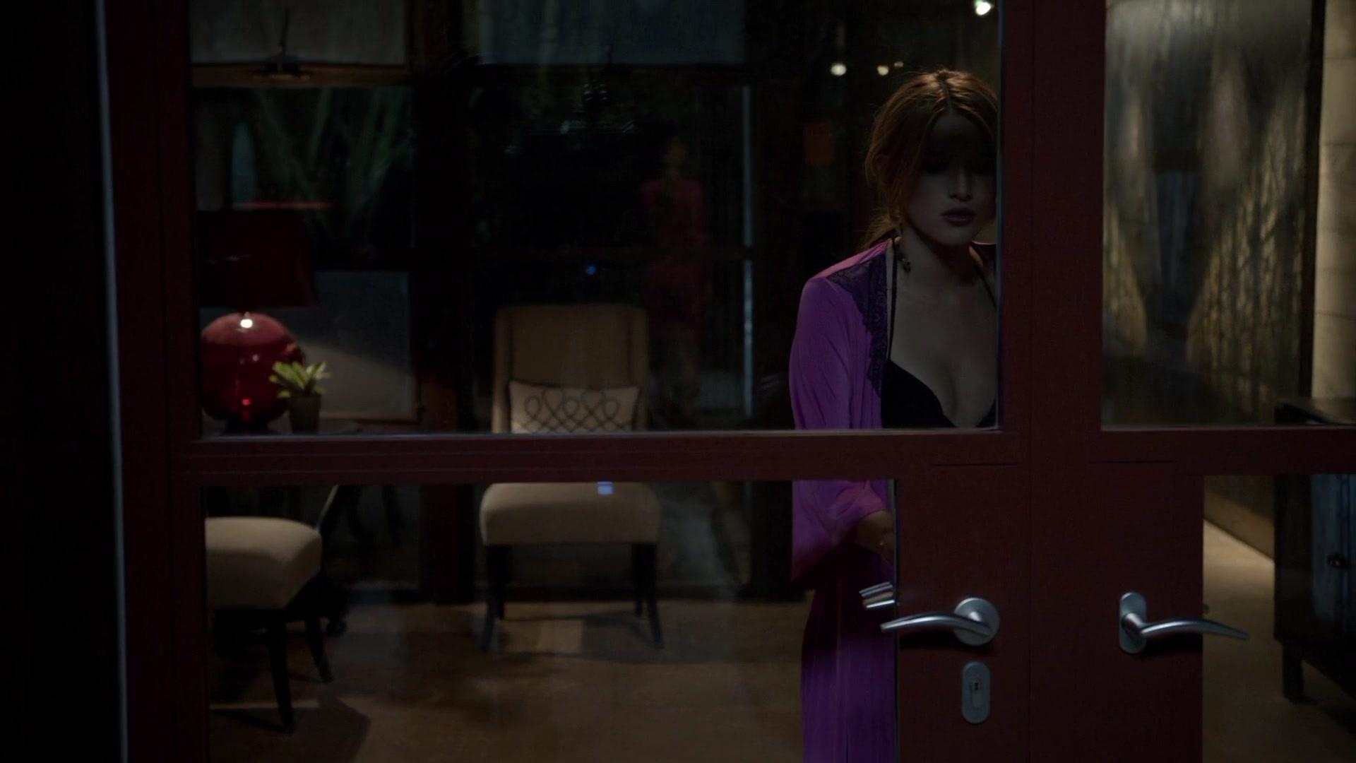BellaScenes_ScreamTVSeries_1x01_BTD_402.jpg BellaScenes_ScreamTVSeries_1x01_BTD_402.jpg