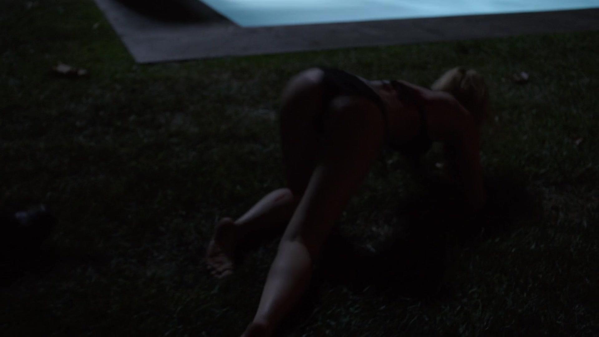 BellaScenes_ScreamTVSeries_1x01_BTD_938.jpg BellaScenes_ScreamTVSeries_1x01_BTD_938.jpg