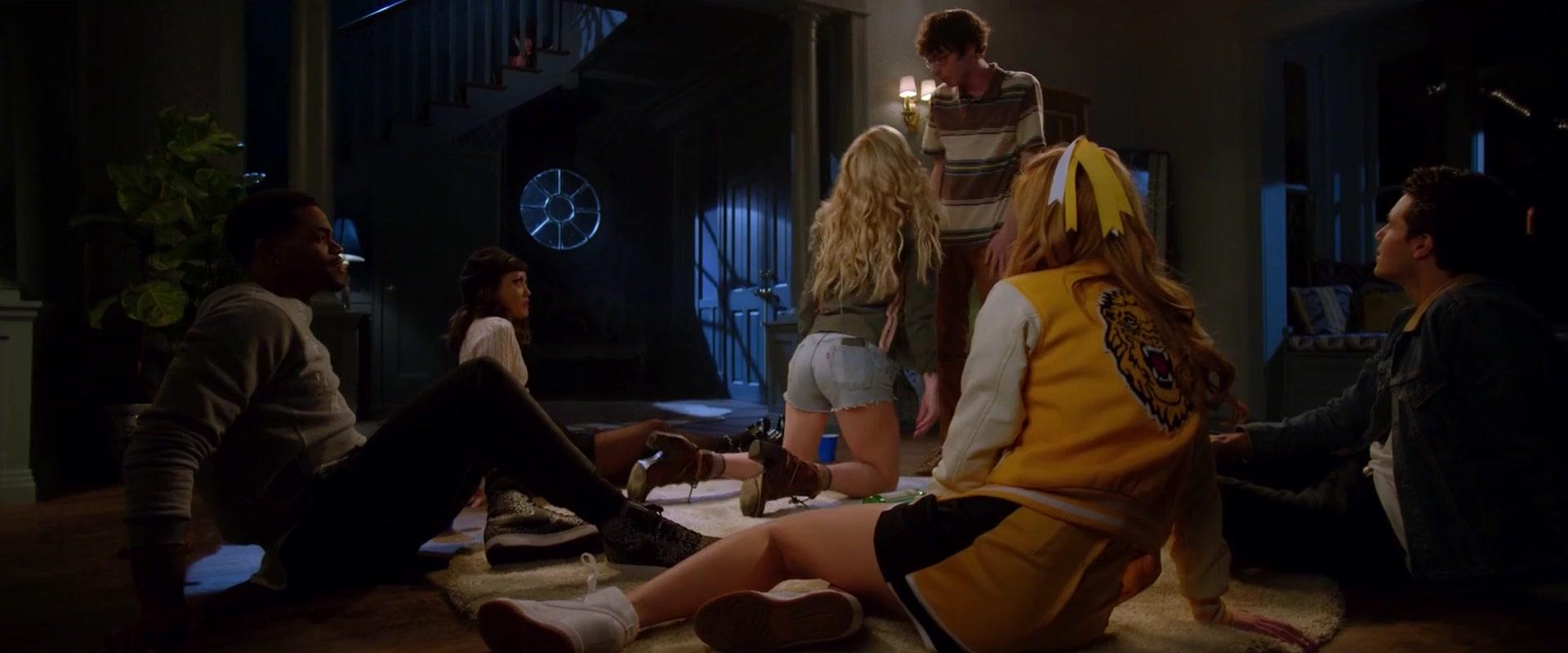 BellaScenes_TheBabysitter_BTD_0300.jpg BellaScenes_TheBabysitter_BTD_0300.jpg