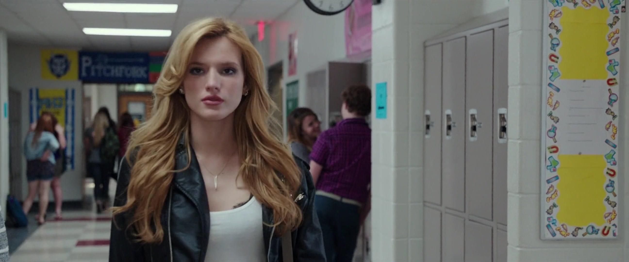 BellaScenes_TheDuff_BTD_0152.jpg BellaScenes_TheDuff_BTD_0152.jpg