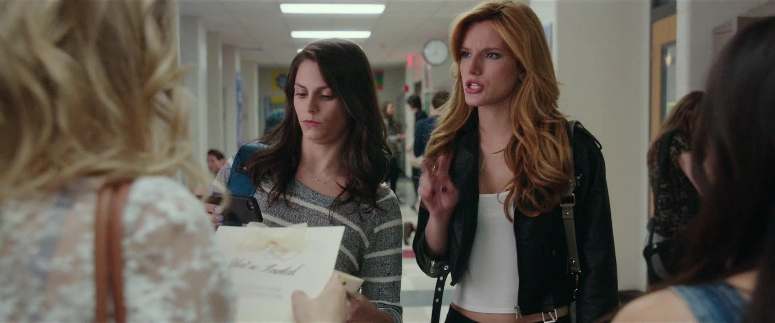 BellaScenes_TheDuff_BTD_0182.jpg BellaScenes_TheDuff_BTD_0182.jpg