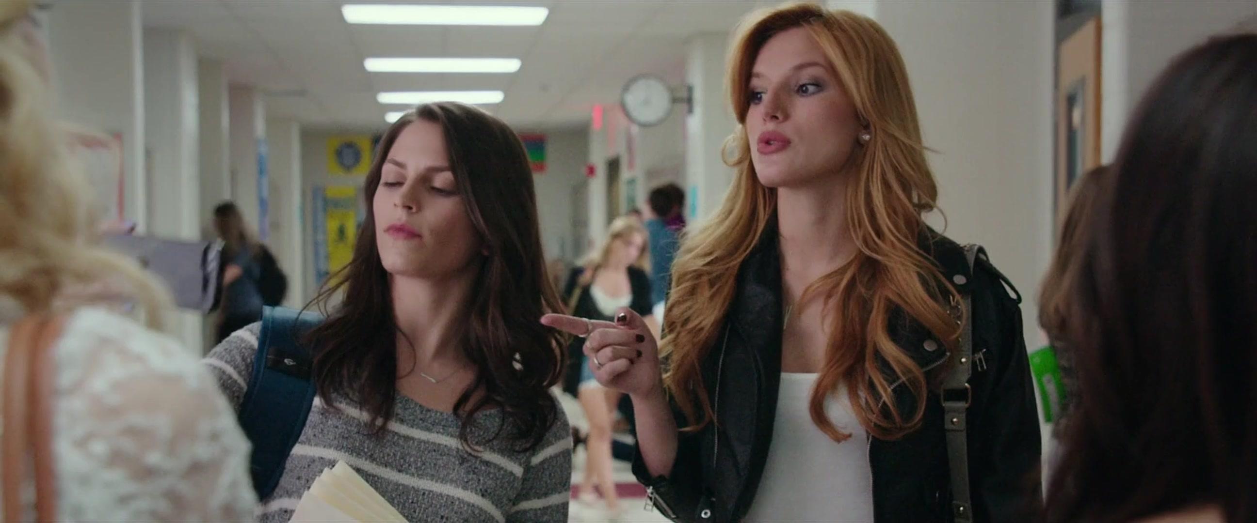 BellaScenes_TheDuff_BTD_0193.jpg BellaScenes_TheDuff_BTD_0193.jpg