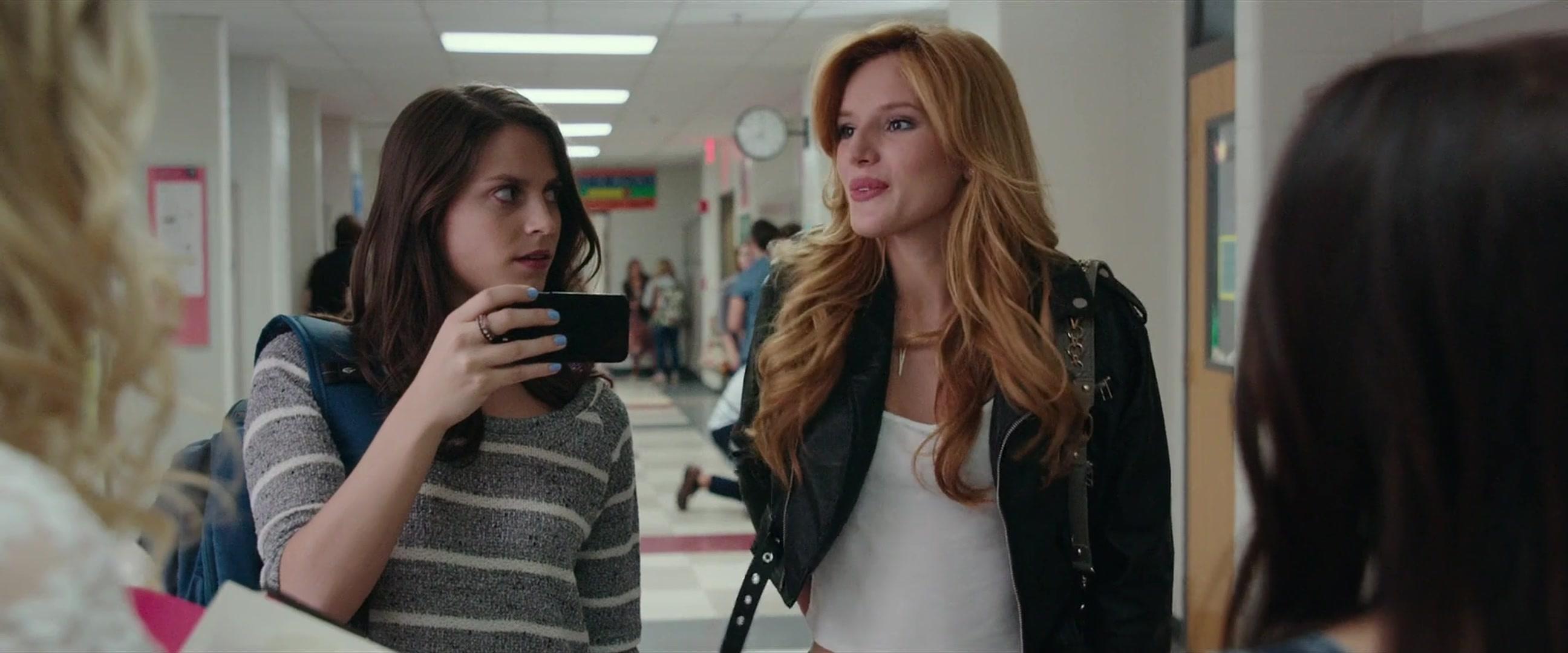 BellaScenes_TheDuff_BTD_0267.jpg BellaScenes_TheDuff_BTD_0267.jpg