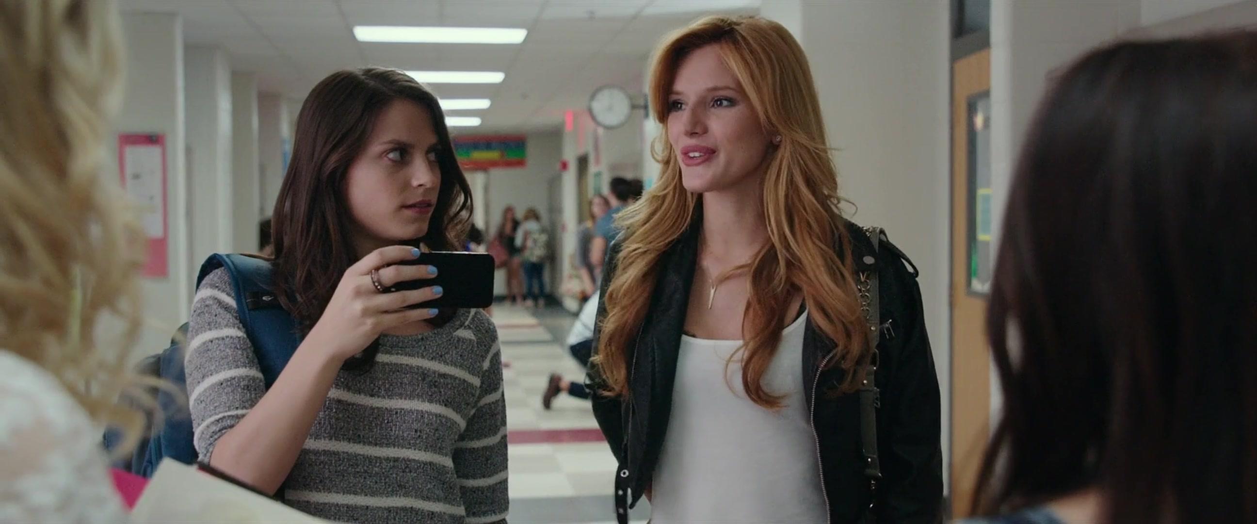 BellaScenes_TheDuff_BTD_0269.jpg BellaScenes_TheDuff_BTD_0269.jpg