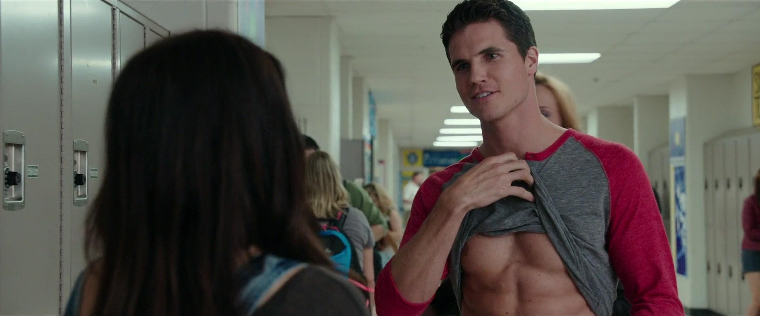 BellaScenes_TheDuff_BTD_0311.jpg BellaScenes_TheDuff_BTD_0311.jpg
