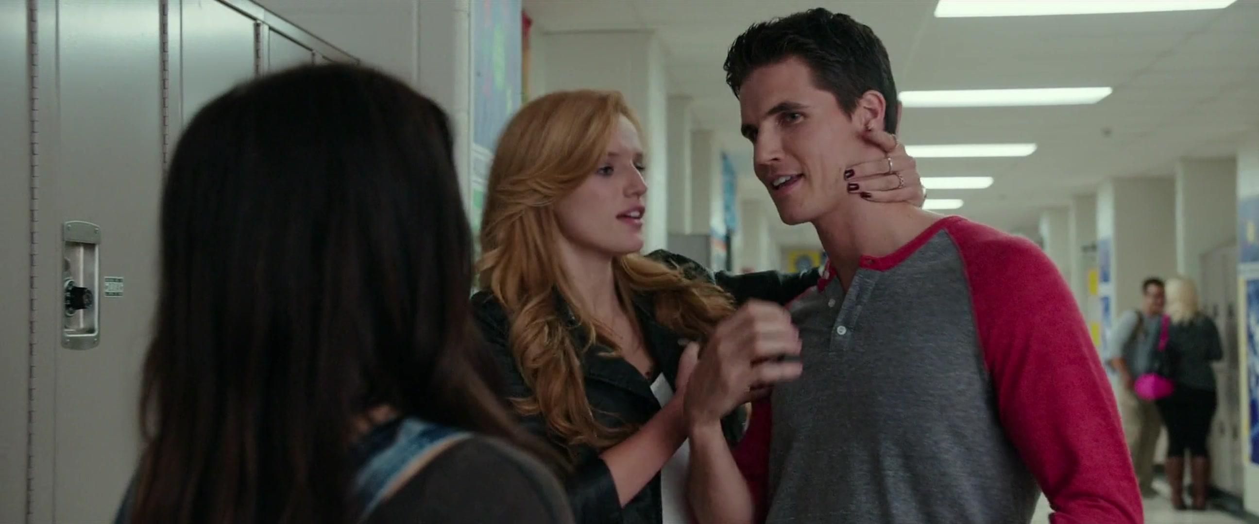 BellaScenes_TheDuff_BTD_0316.jpg BellaScenes_TheDuff_BTD_0316.jpg