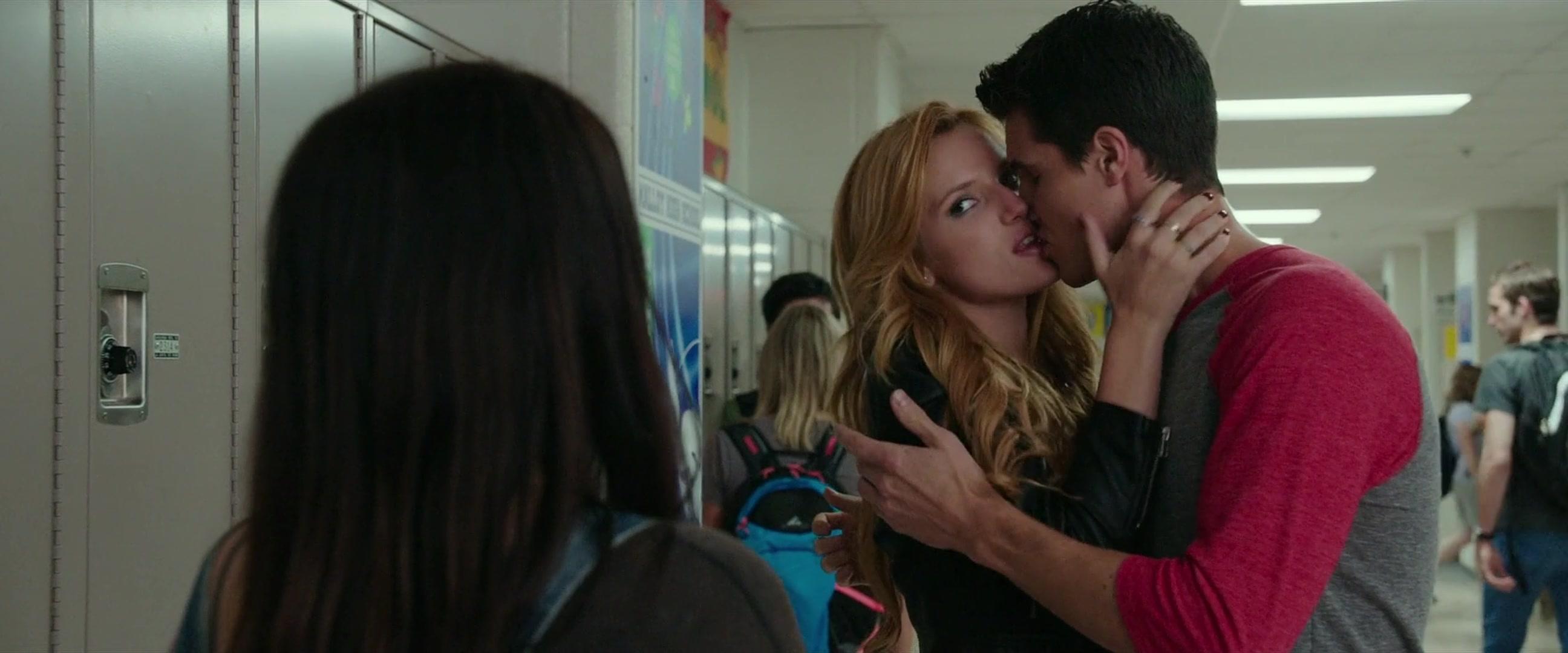 BellaScenes_TheDuff_BTD_0342.jpg BellaScenes_TheDuff_BTD_0342.jpg
