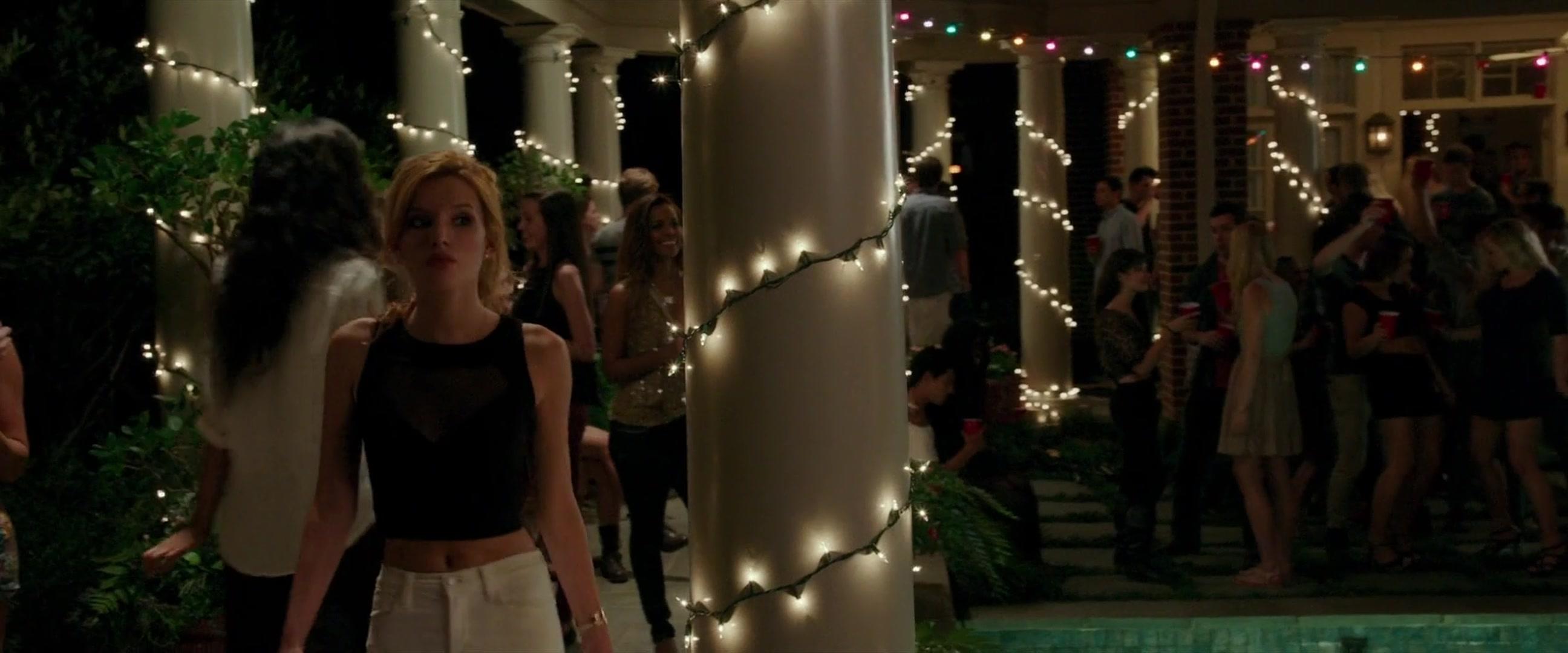 BellaScenes_TheDuff_BTD_0596.jpg BellaScenes_TheDuff_BTD_0596.jpg