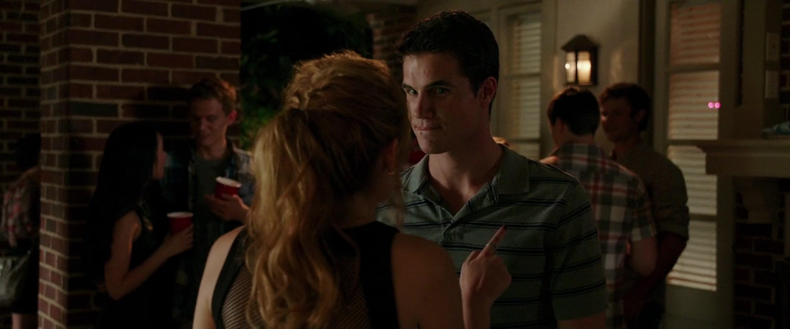 BellaScenes_TheDuff_BTD_0779.jpg BellaScenes_TheDuff_BTD_0779.jpg