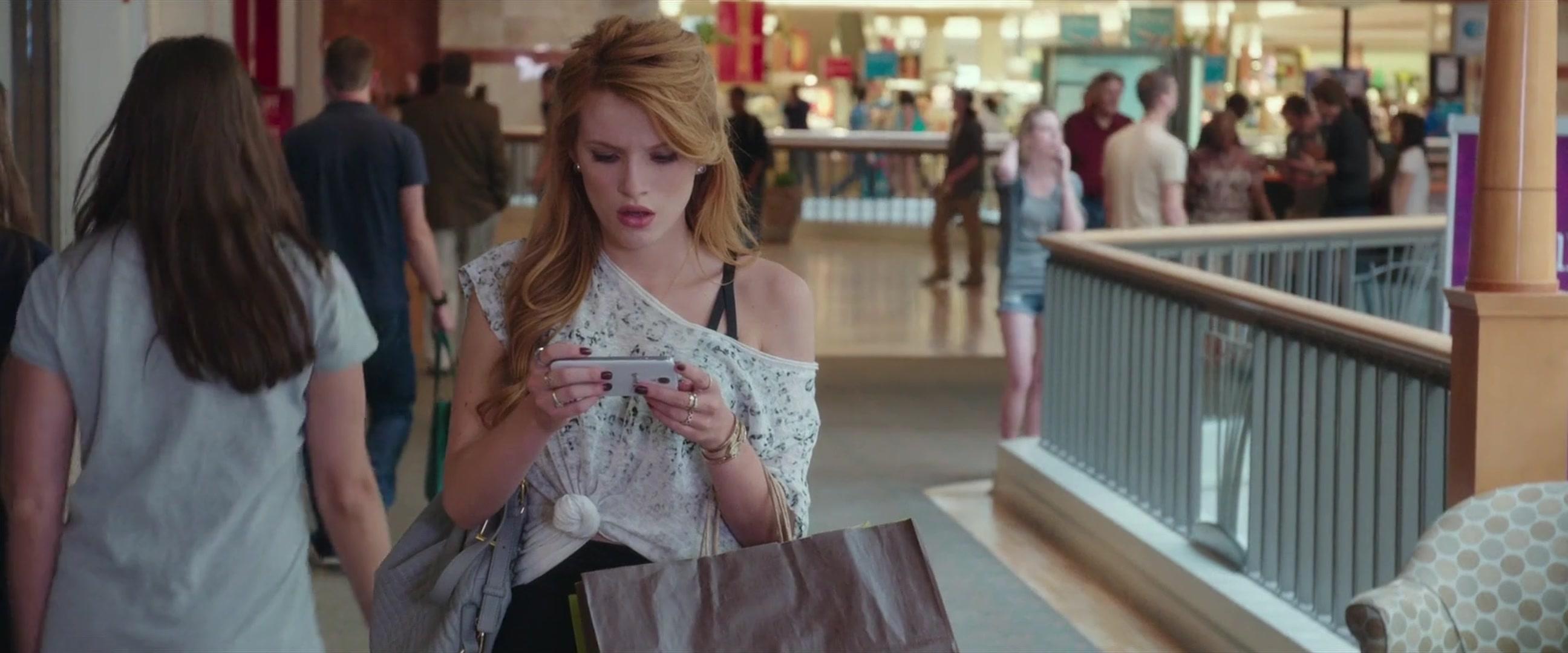 BellaScenes_TheDuff_BTD_0909.jpg BellaScenes_TheDuff_BTD_0909.jpg