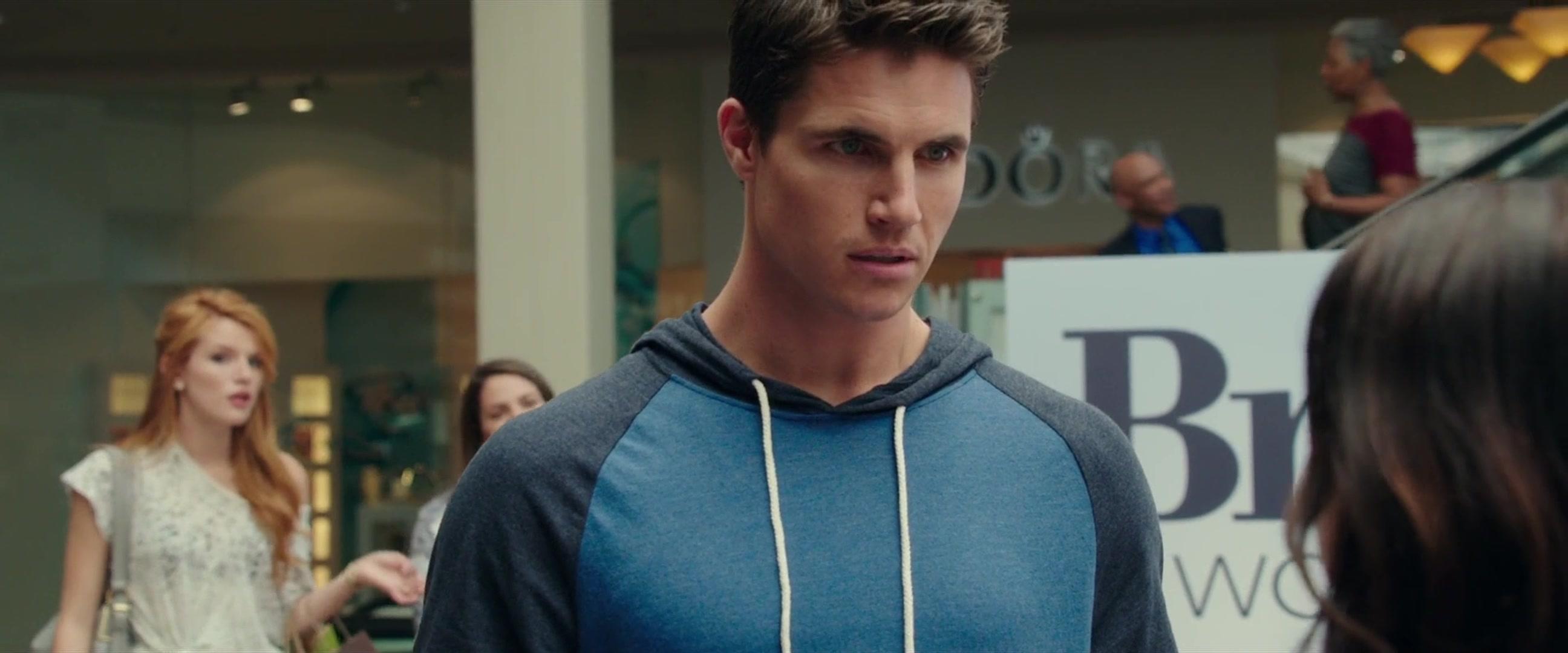 BellaScenes_TheDuff_BTD_0972.jpg BellaScenes_TheDuff_BTD_0972.jpg