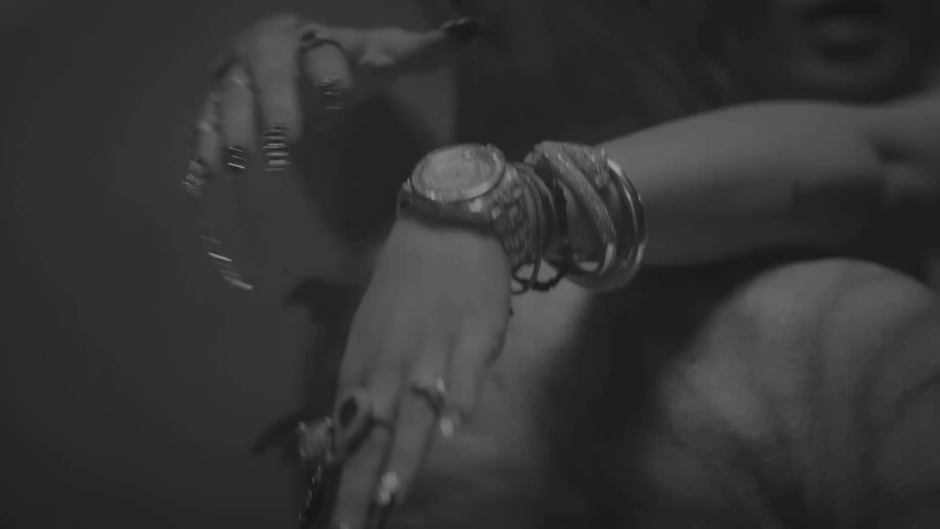 Bella_PhantomMV_BTD_0816.jpg Bella_PhantomMV_BTD_0816.jpg