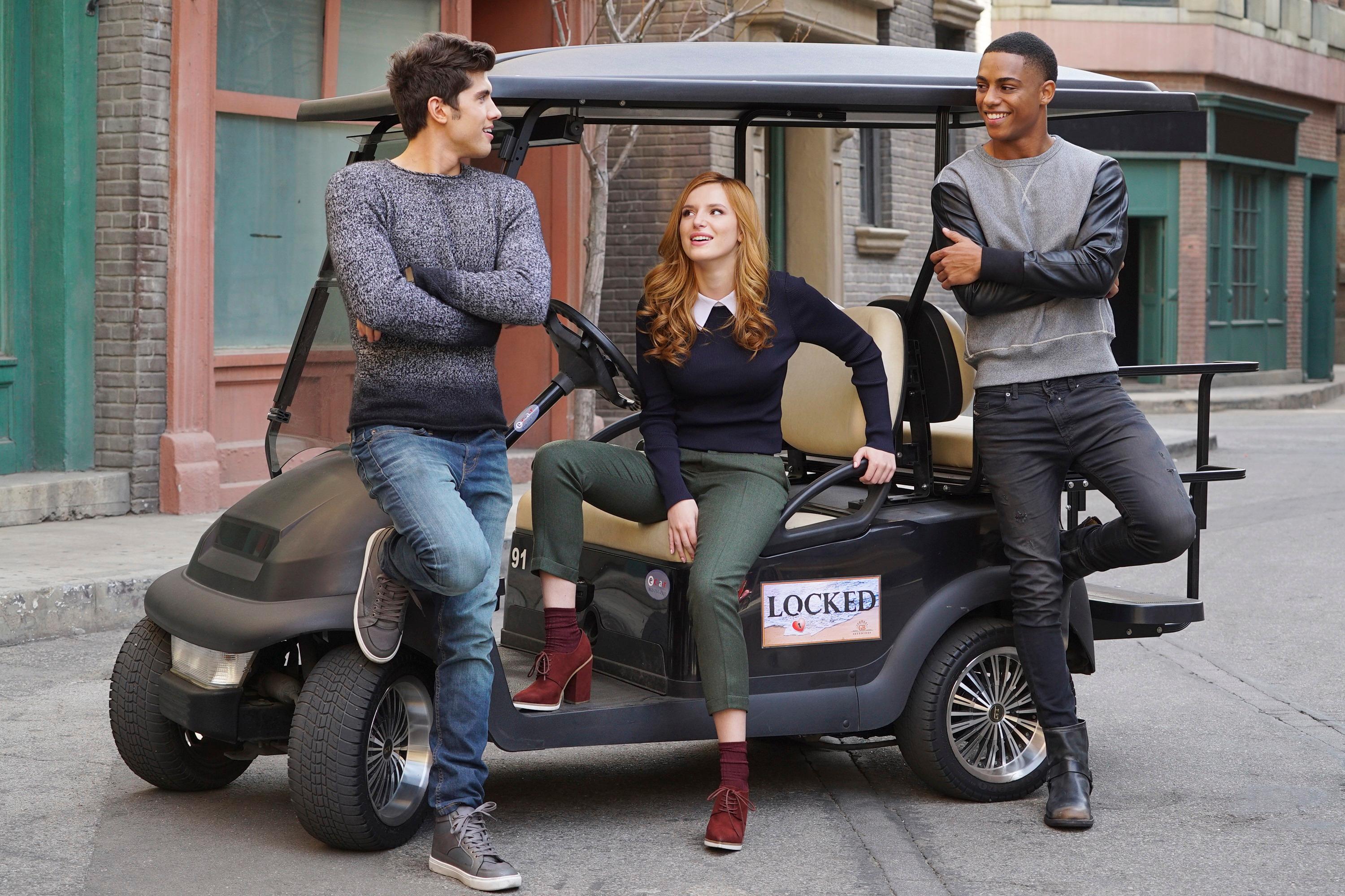 FamousInLove_S1_Promoshoot_BTD_28229.jpg FamousInLove_S1_Promoshoot_BTD_28229.jpg