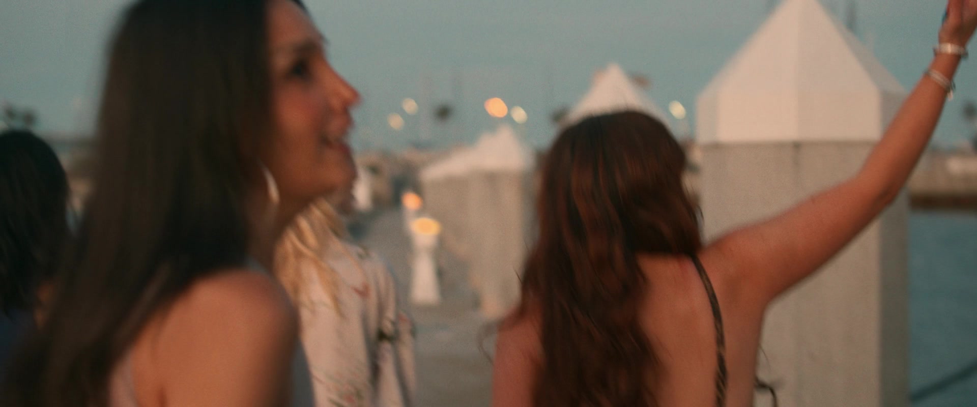 Find_Your_Friends_2025_1080p_BTD_002011.jpg