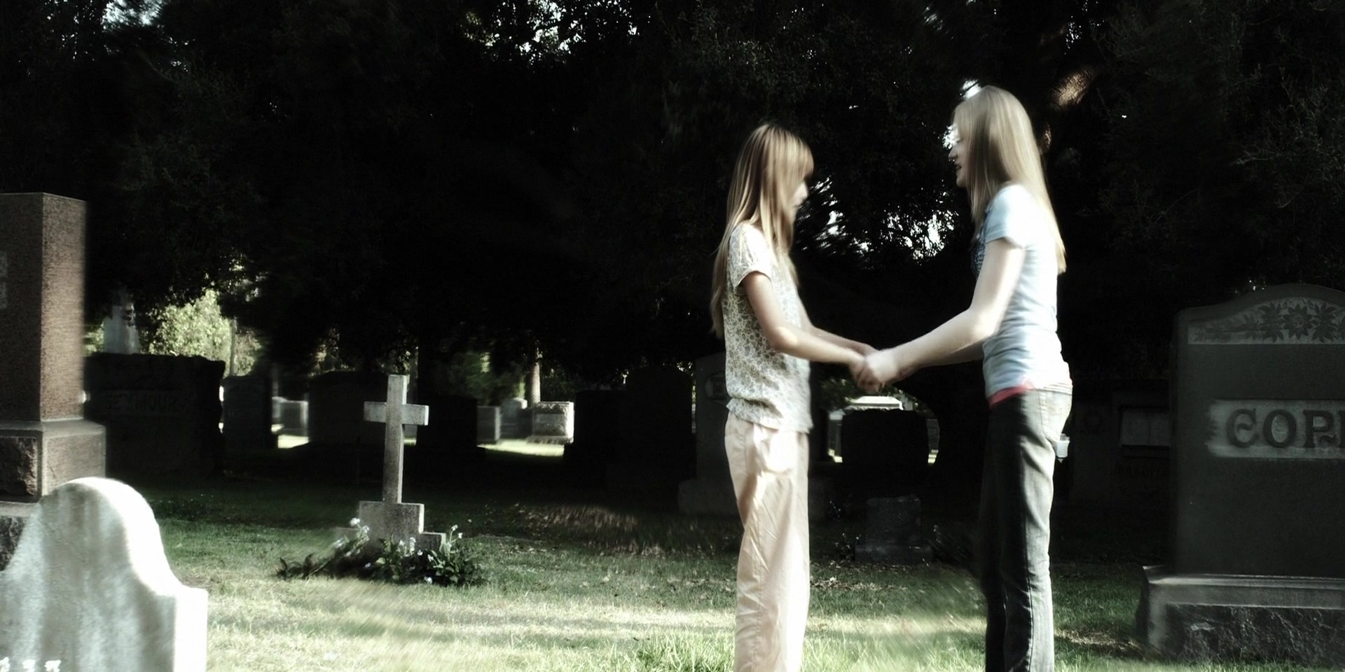 Forget_Me_Not_2009_1080p_BTD_002763.jpg Forget_Me_Not_2009_1080p_BTD_002763.jpg