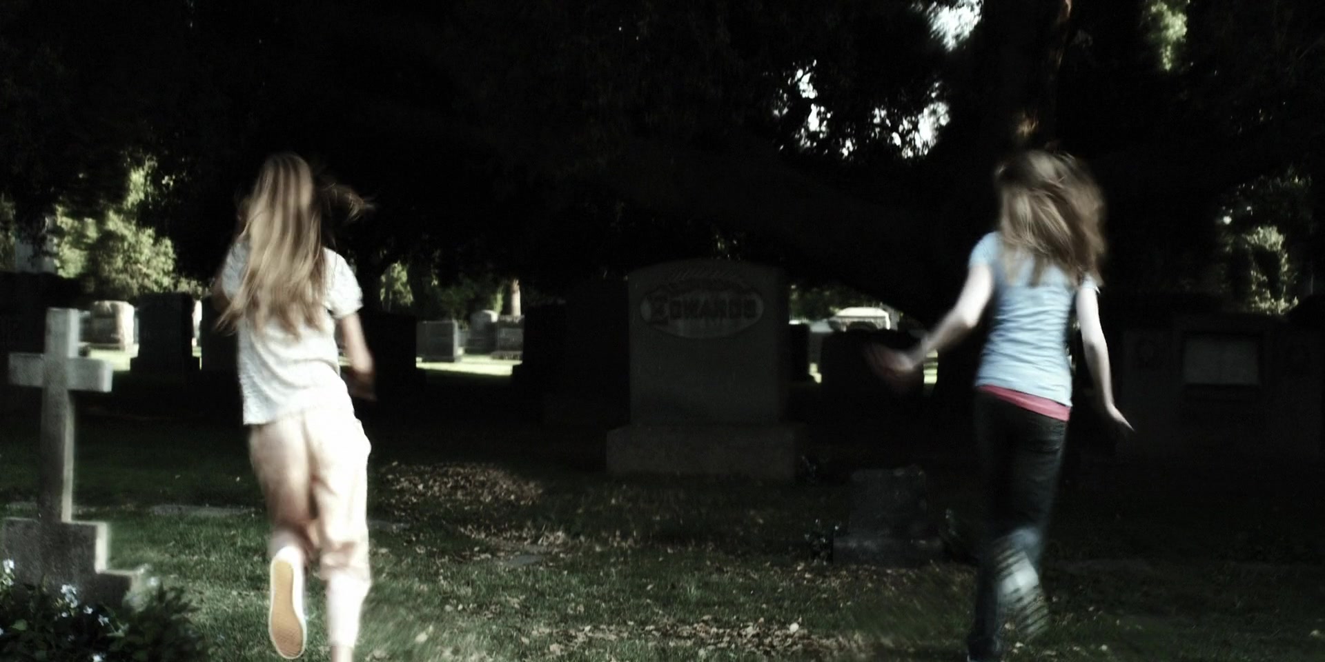 Forget_Me_Not_2009_1080p_BTD_002781.jpg