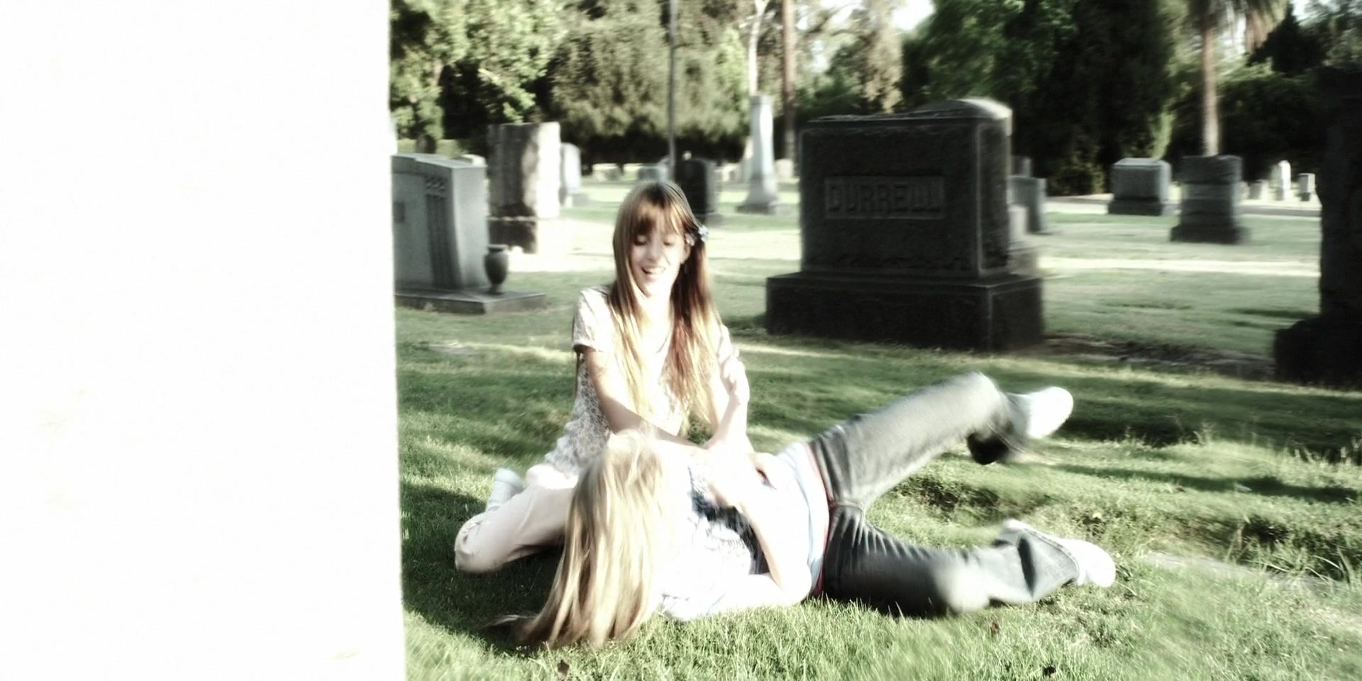 Forget_Me_Not_2009_1080p_BTD_002863.jpg Forget_Me_Not_2009_1080p_BTD_002863.jpg