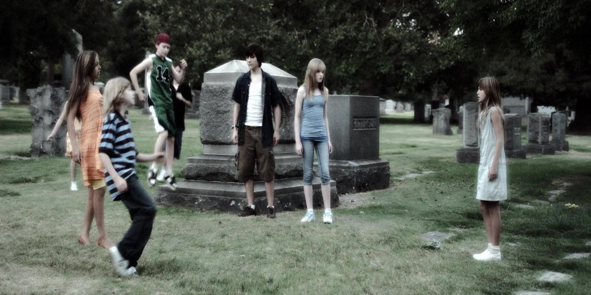 Forget_Me_Not_2009_1080p_BTD_005328.jpg Forget_Me_Not_2009_1080p_BTD_005328.jpg