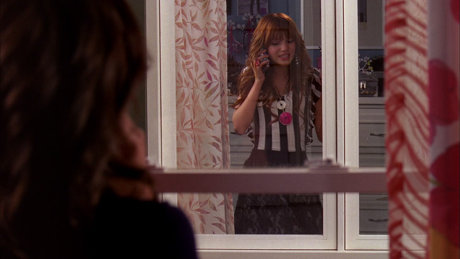 Frenemies_2012_1080p_BTD_003850.jpg