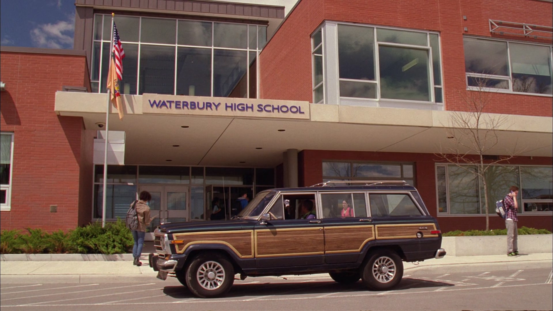 Frenemies_2012_1080p_BTD_004086.jpg Frenemies_2012_1080p_BTD_004086.jpg