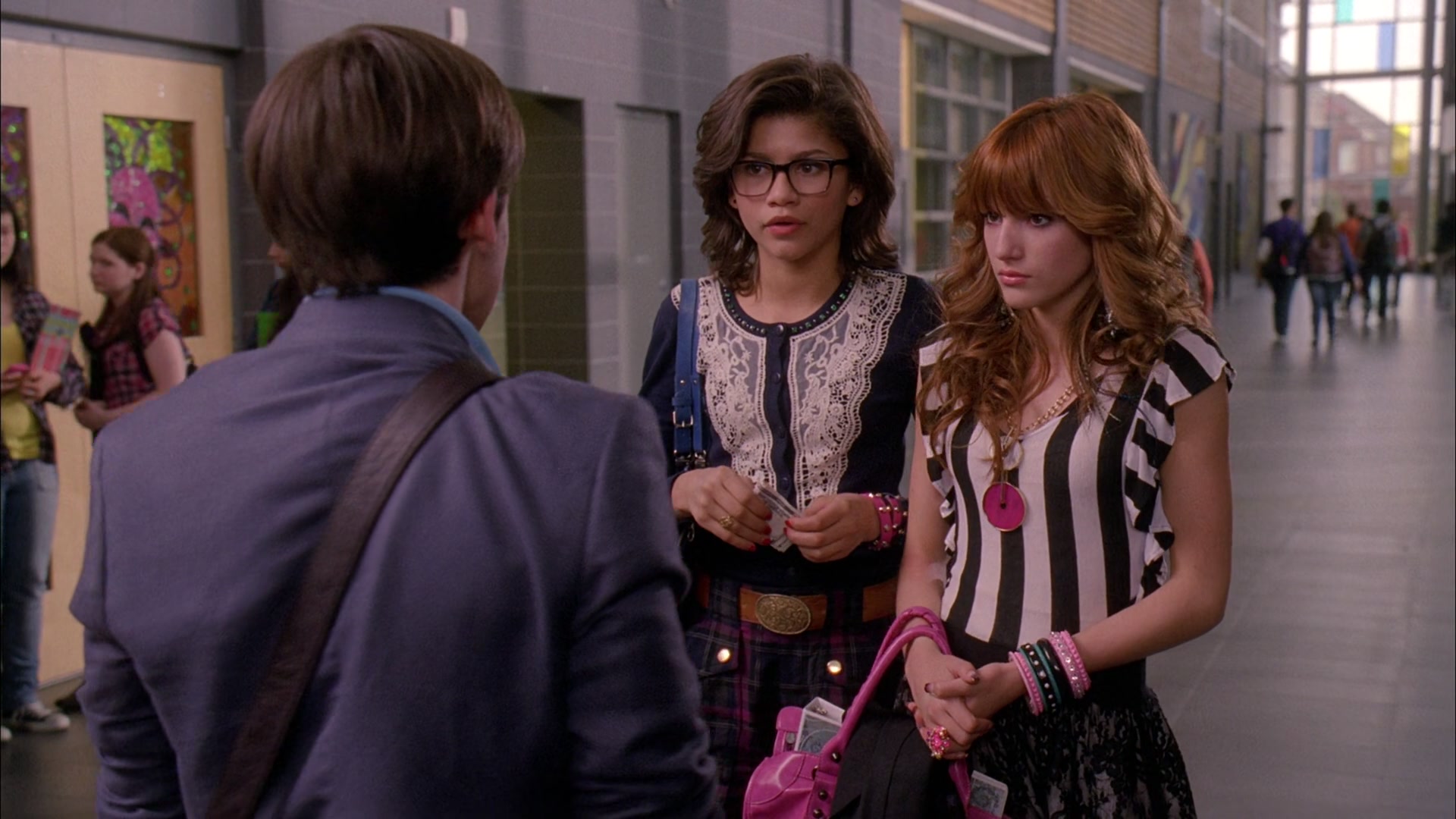 Frenemies_2012_1080p_BTD_004150.jpg