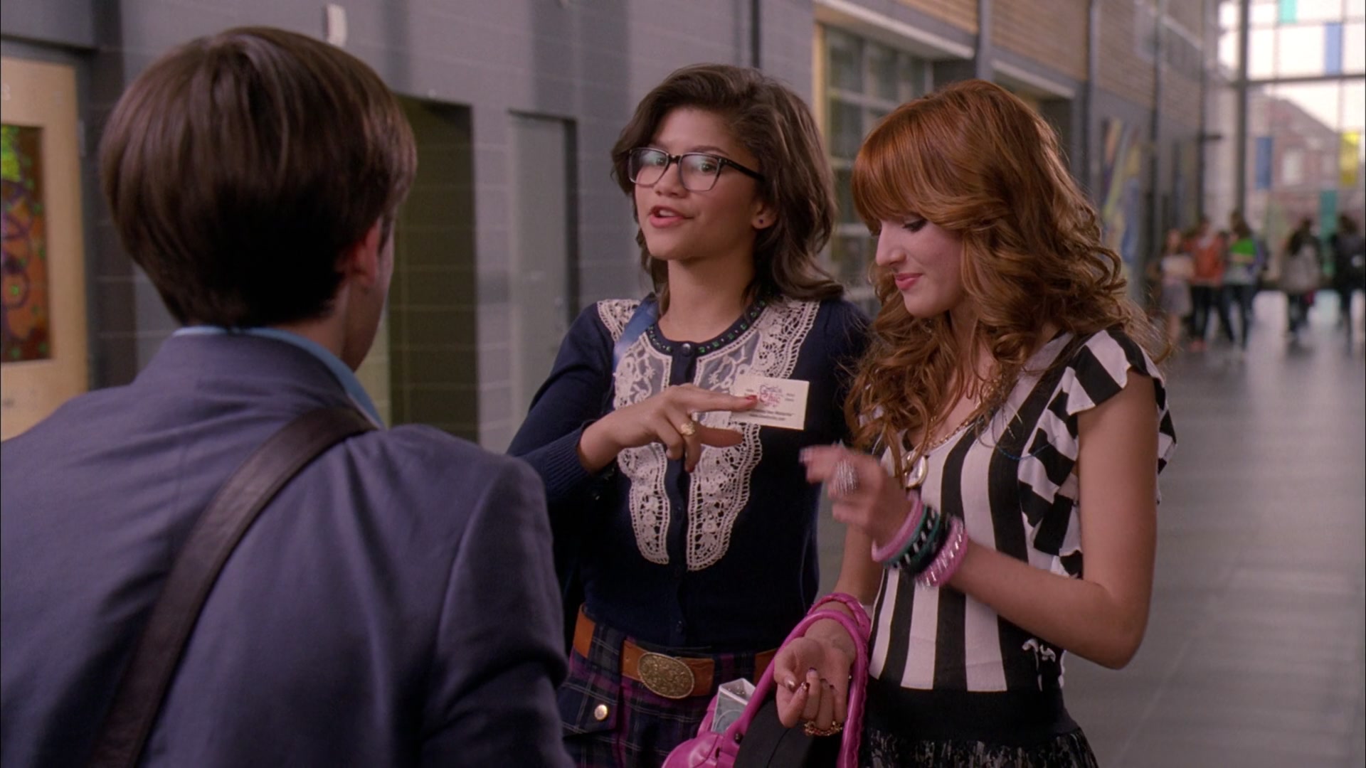 Frenemies_2012_1080p_BTD_004204.jpg Frenemies_2012_1080p_BTD_004204.jpg