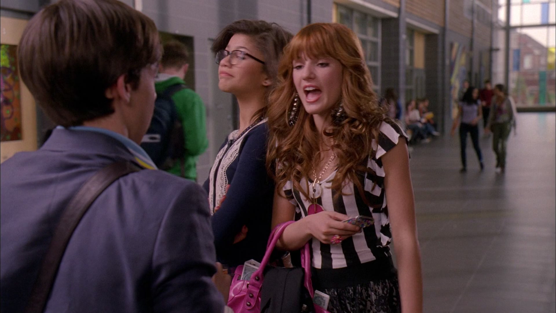 Frenemies_2012_1080p_BTD_004276.jpg Frenemies_2012_1080p_BTD_004276.jpg