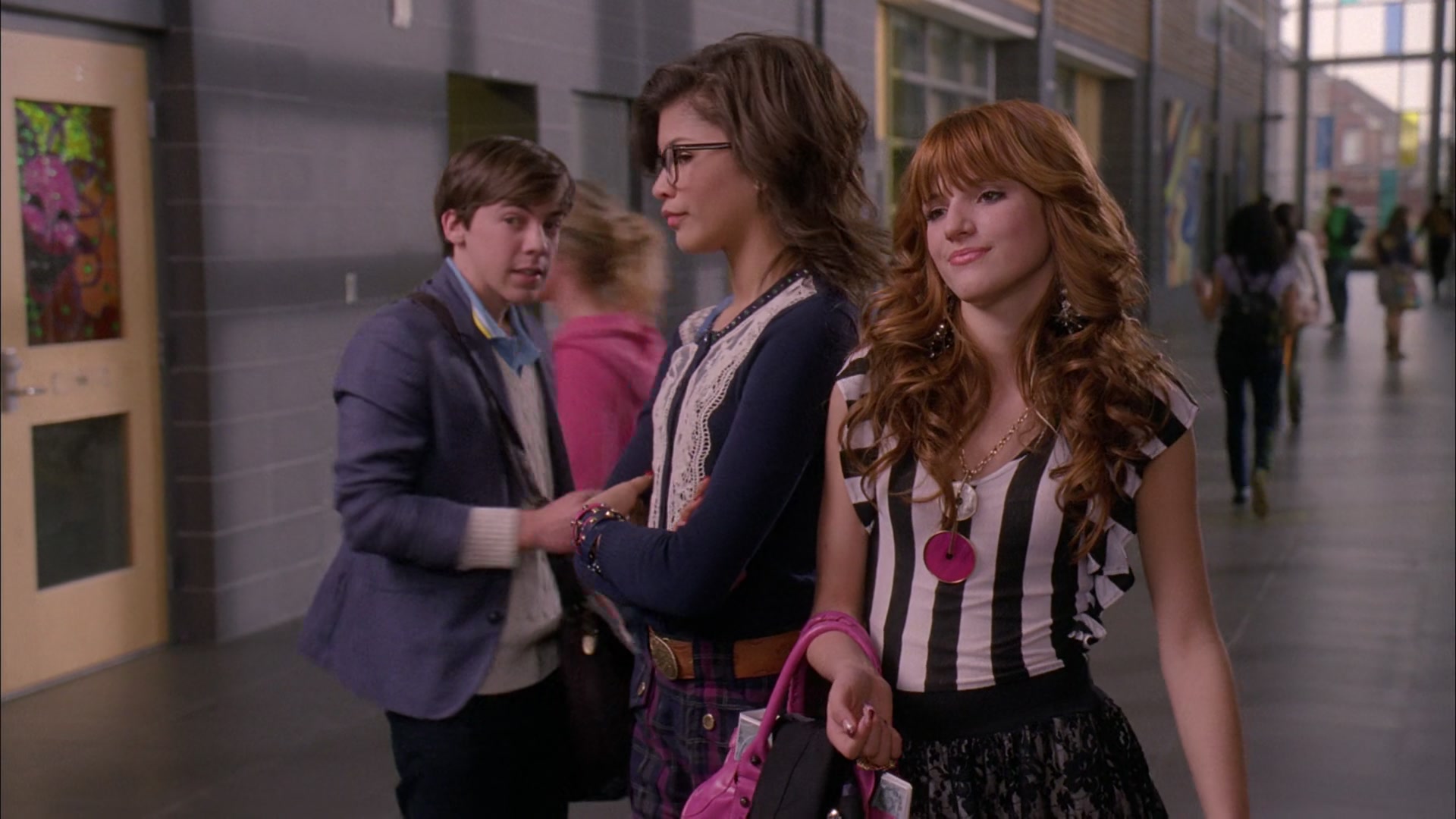 Frenemies_2012_1080p_BTD_004306.jpg Frenemies_2012_1080p_BTD_004306.jpg