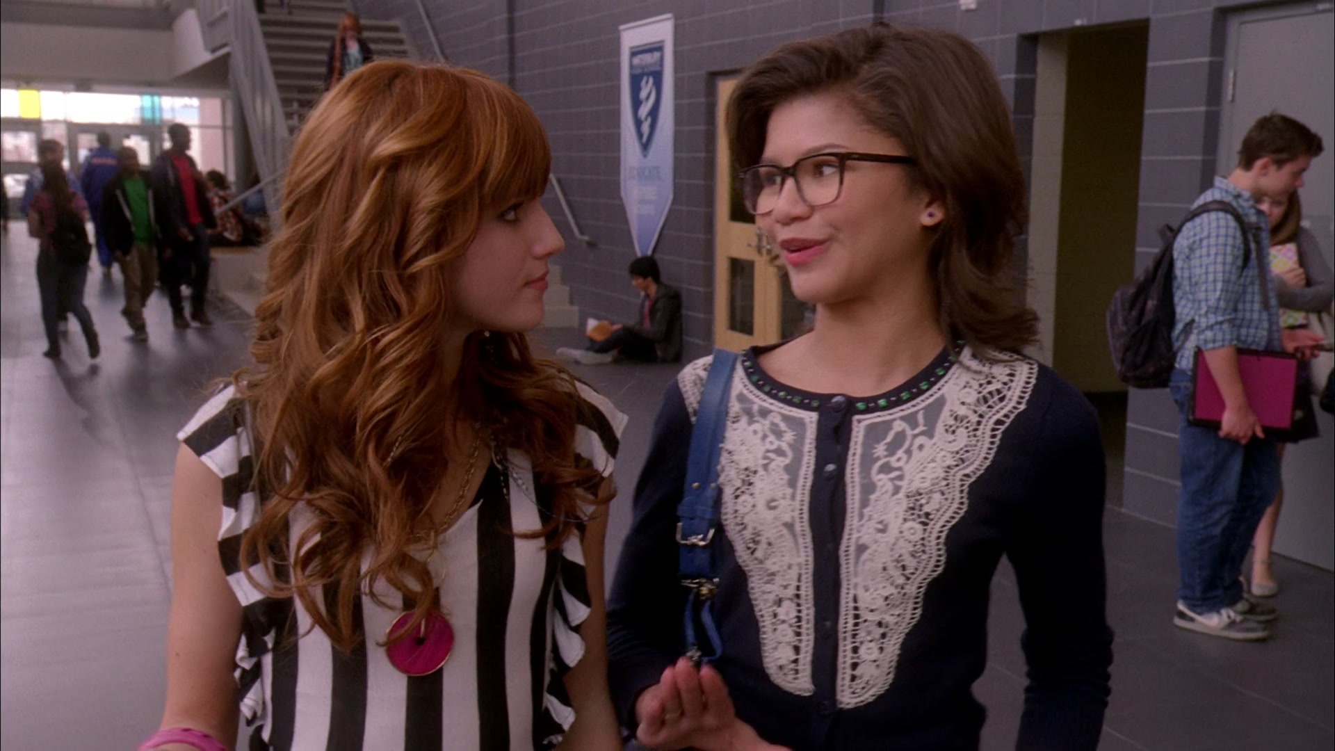 Frenemies_2012_1080p_BTD_004363.jpg Frenemies_2012_1080p_BTD_004363.jpg