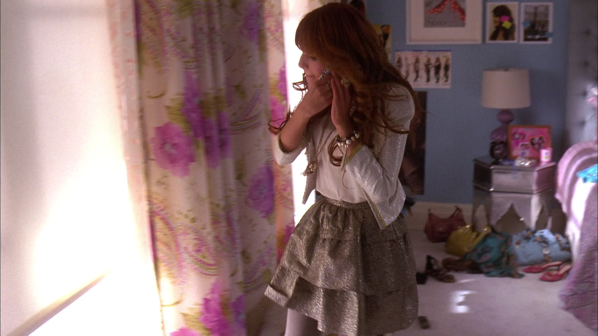 Frenemies_2012_1080p_BTD_004747.jpg Frenemies_2012_1080p_BTD_004747.jpg