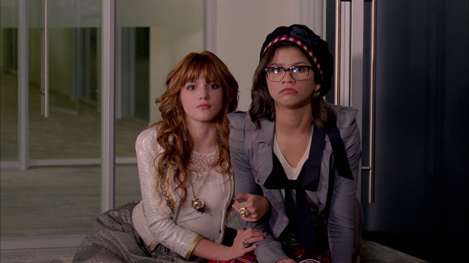 Frenemies_2012_1080p_BTD_004913.jpg Frenemies_2012_1080p_BTD_004913.jpg