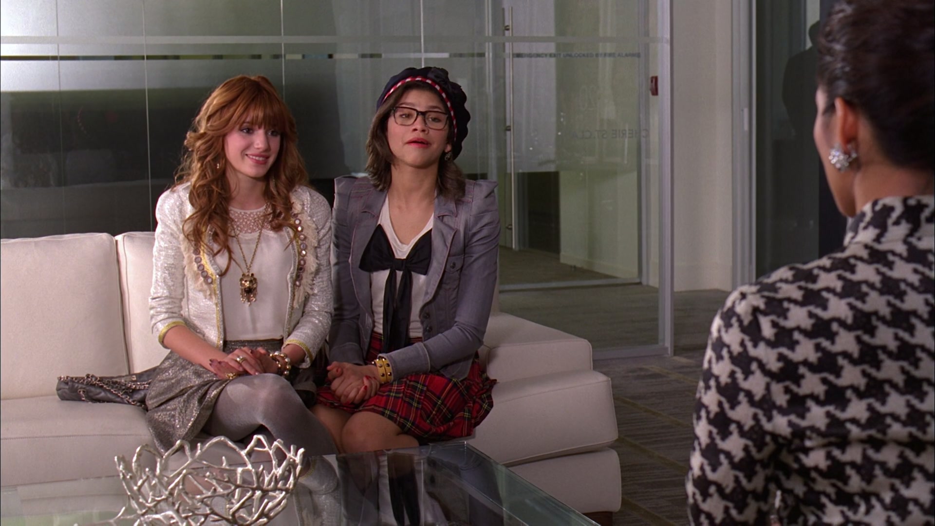 Frenemies_2012_1080p_BTD_004963.jpg Frenemies_2012_1080p_BTD_004963.jpg