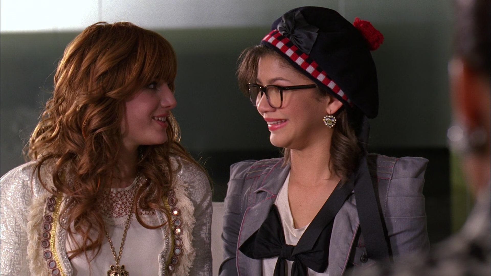 Frenemies_2012_1080p_BTD_005009.jpg Frenemies_2012_1080p_BTD_005009.jpg