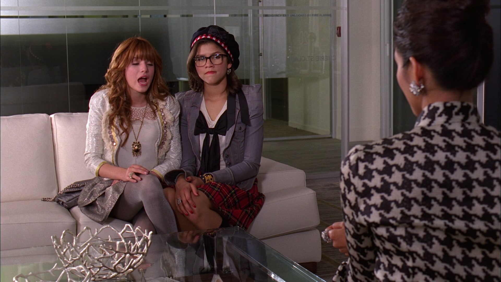 Frenemies_2012_1080p_BTD_005147.jpg
