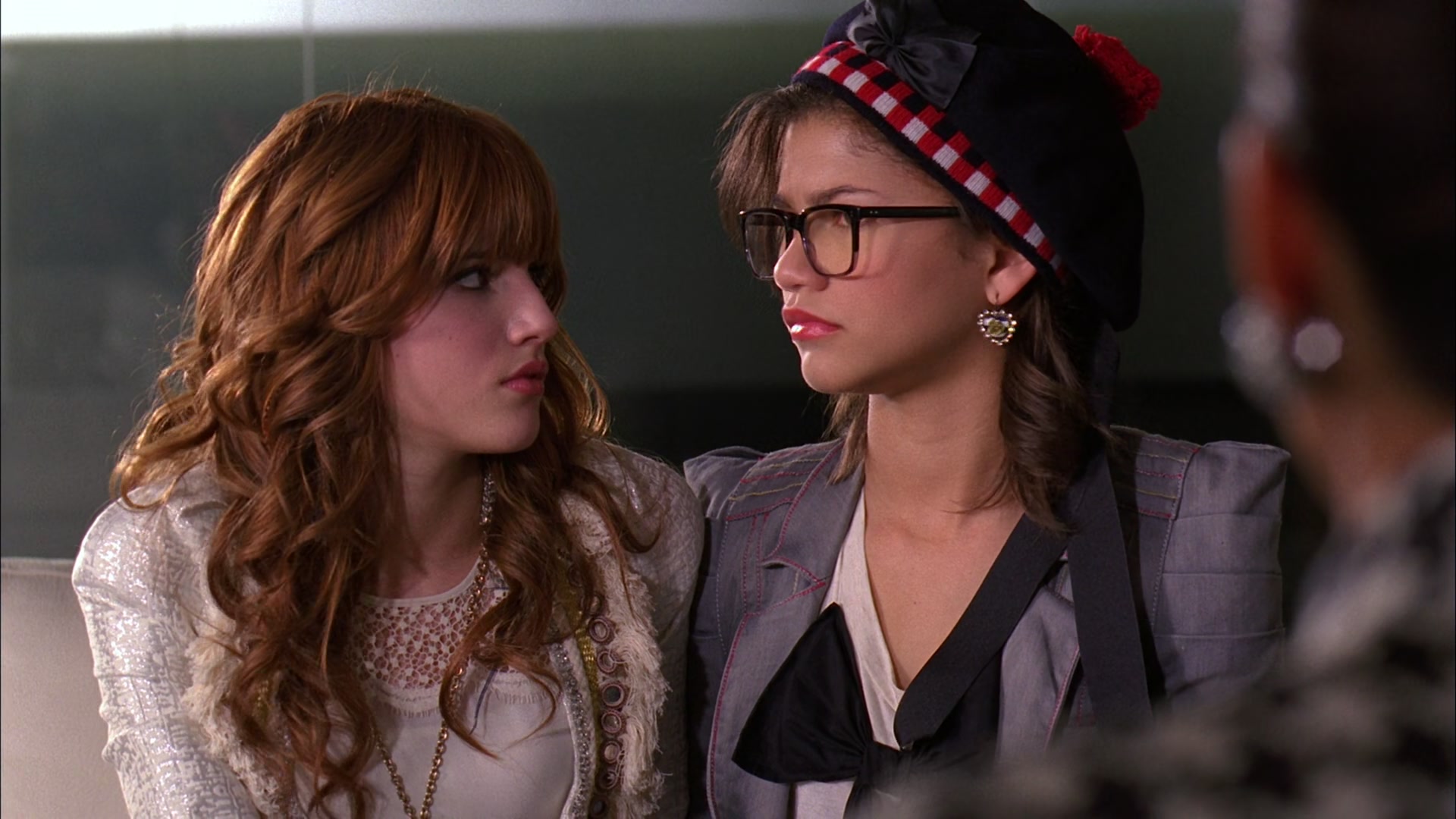 Frenemies_2012_1080p_BTD_005301.jpg Frenemies_2012_1080p_BTD_005301.jpg