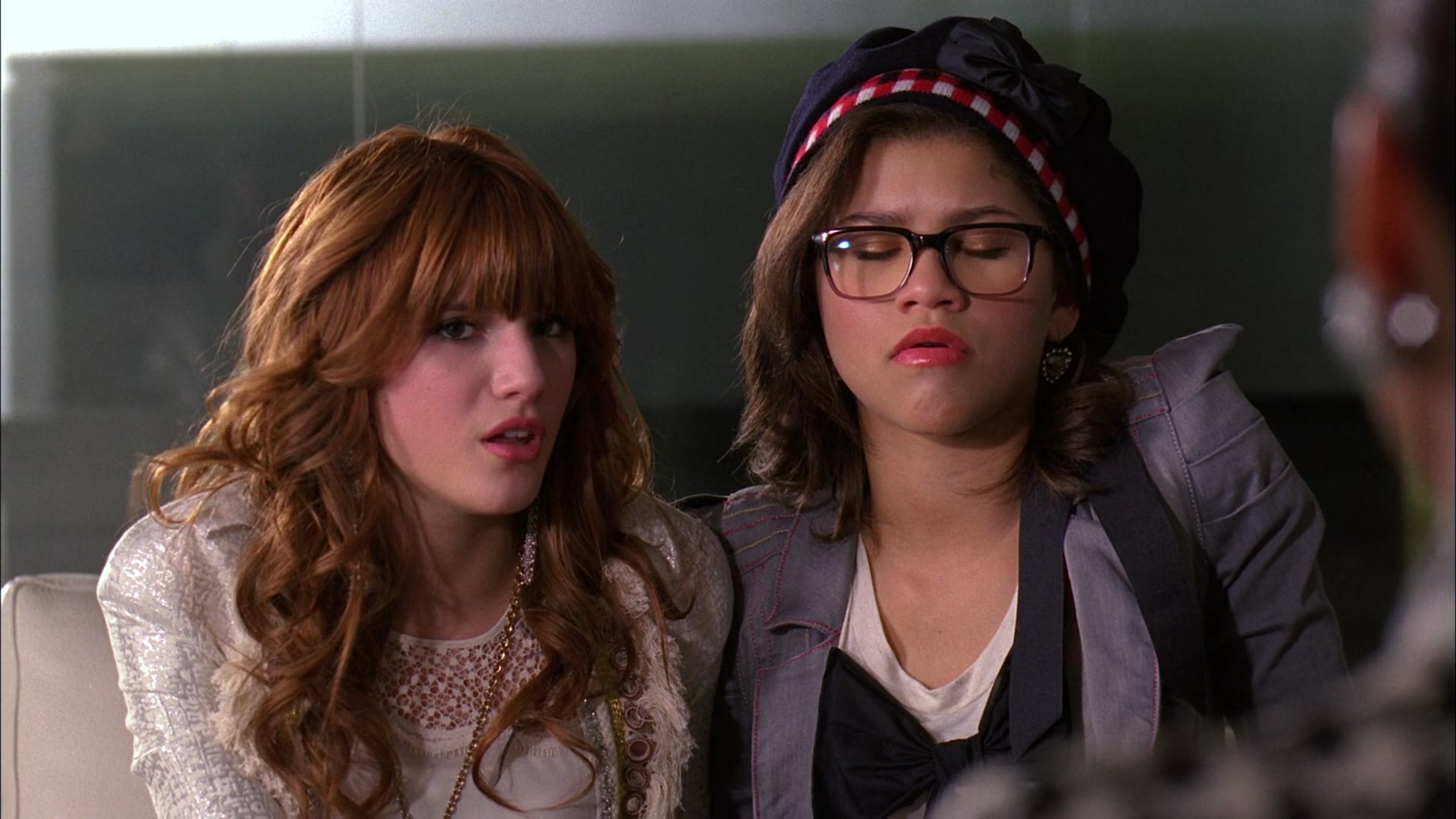 Frenemies_2012_1080p_BTD_005335.jpg