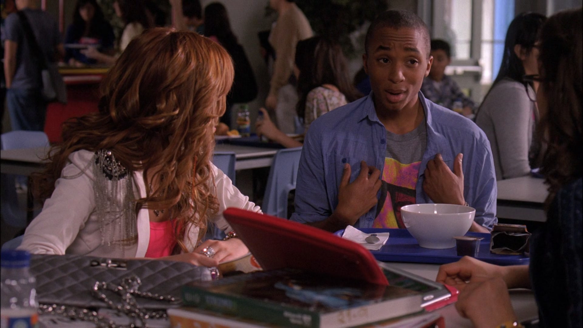 Frenemies_2012_1080p_BTD_005512.jpg Frenemies_2012_1080p_BTD_005512.jpg