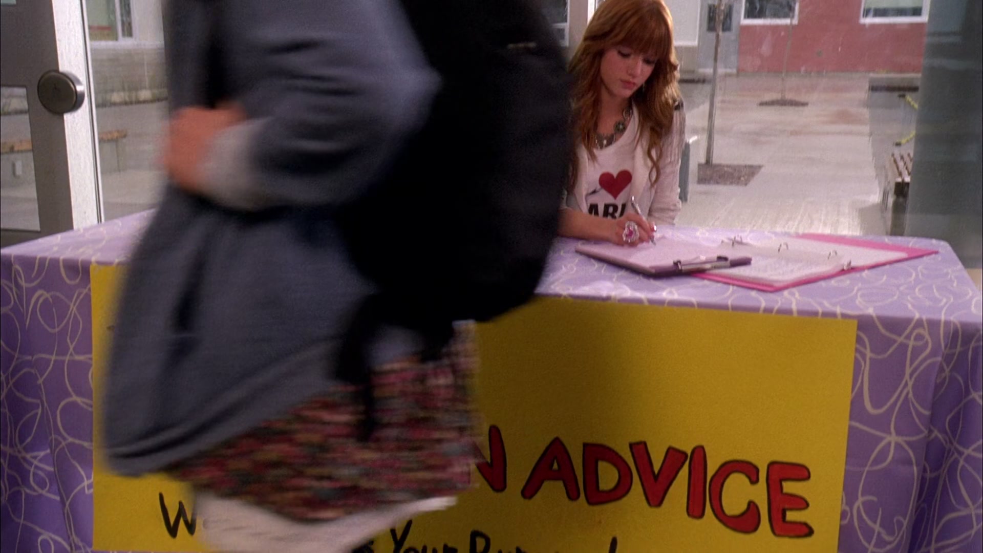 Frenemies_2012_1080p_BTD_005804.jpg Frenemies_2012_1080p_BTD_005804.jpg