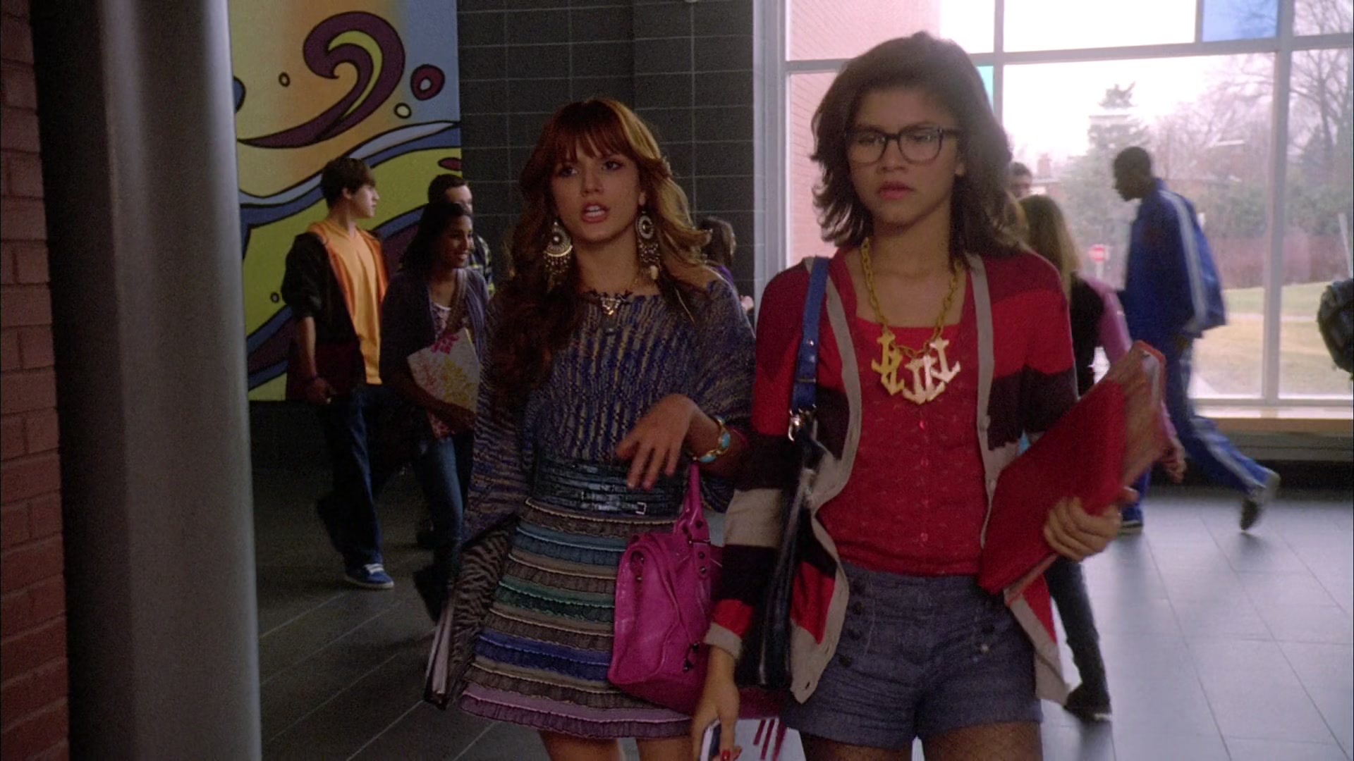 Frenemies_2012_1080p_BTD_006152.jpg Frenemies_2012_1080p_BTD_006152.jpg