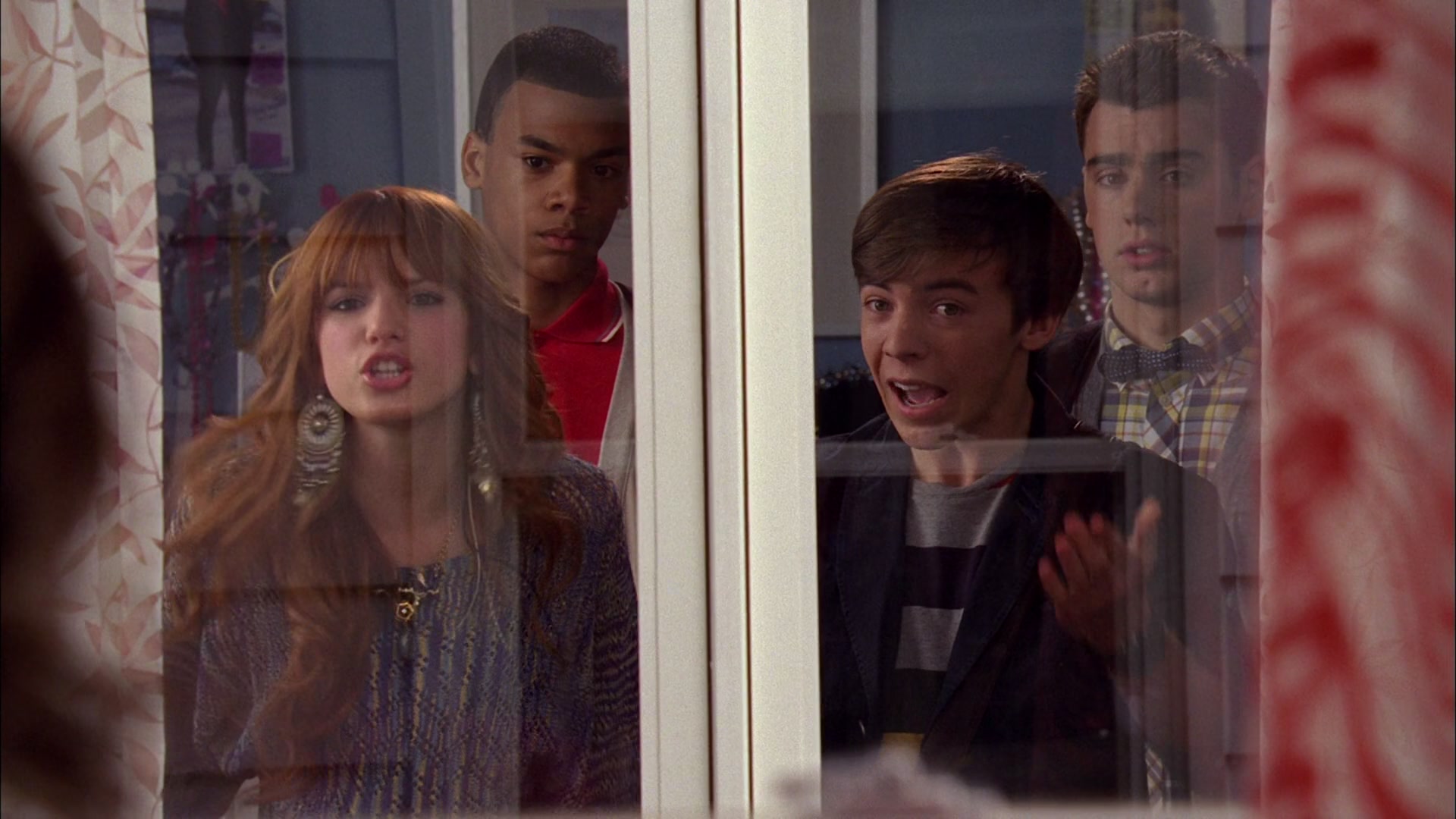 Frenemies_2012_1080p_BTD_006545.jpg Frenemies_2012_1080p_BTD_006545.jpg
