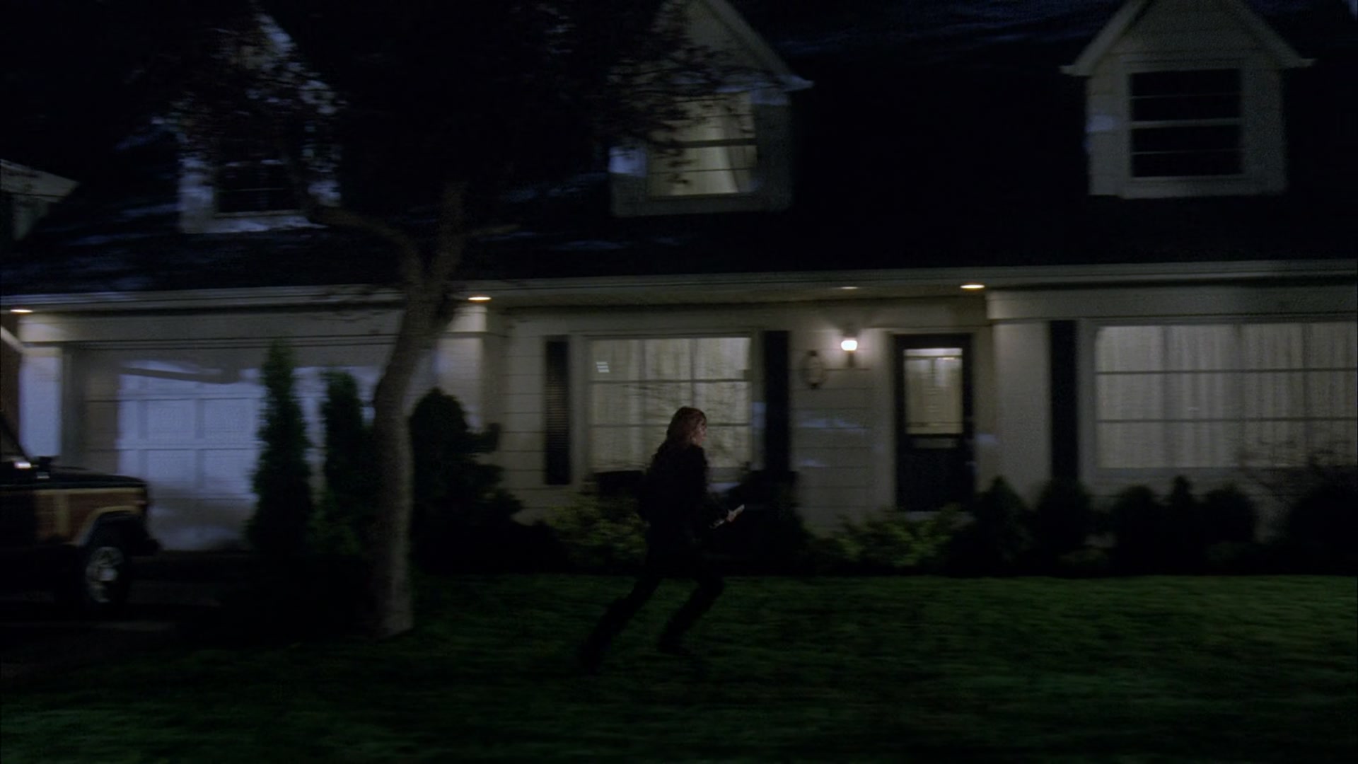 Frenemies_2012_1080p_BTD_006649.jpg