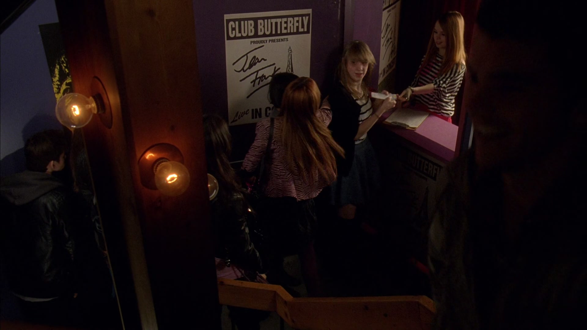 Frenemies_2012_1080p_BTD_006776.jpg Frenemies_2012_1080p_BTD_006776.jpg