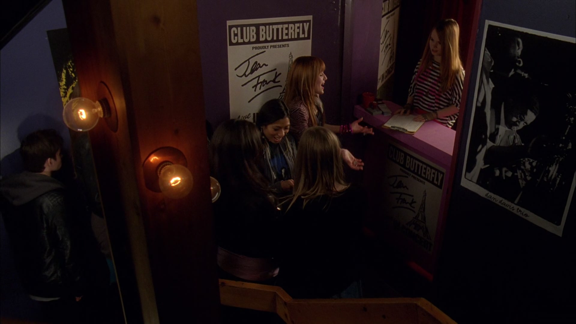 Frenemies_2012_1080p_BTD_006782.jpg Frenemies_2012_1080p_BTD_006782.jpg
