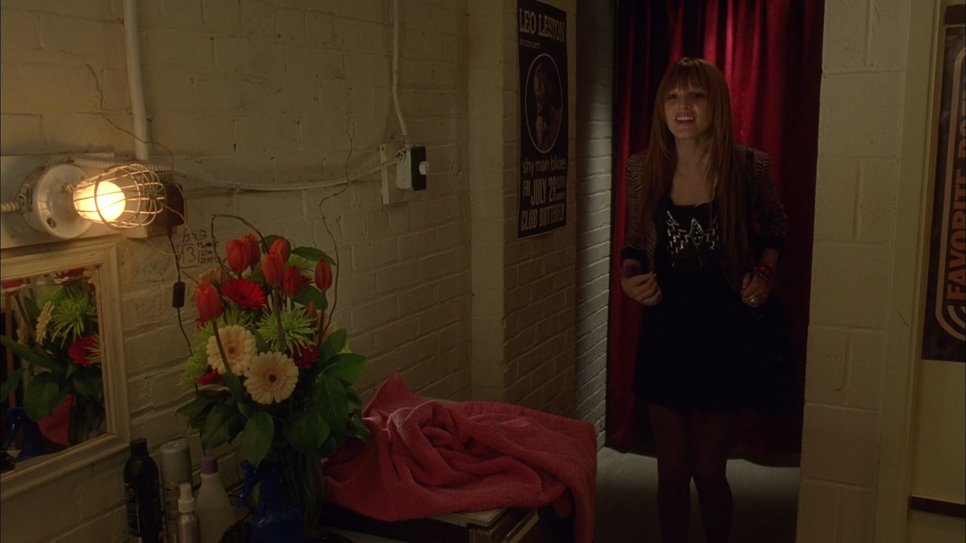 Frenemies_2012_1080p_BTD_006874.jpg Frenemies_2012_1080p_BTD_006874.jpg