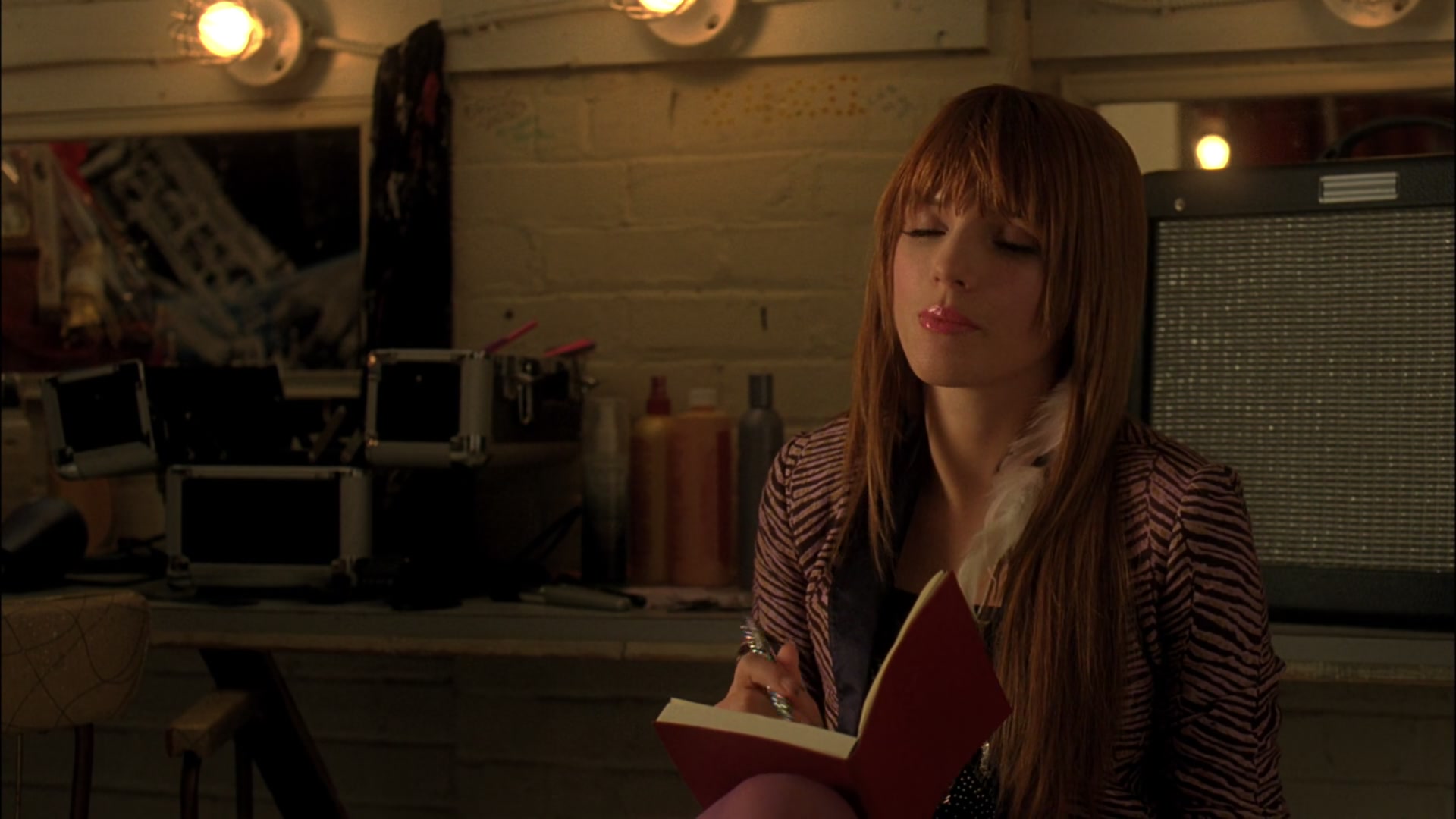 Frenemies_2012_1080p_BTD_007053.jpg Frenemies_2012_1080p_BTD_007053.jpg