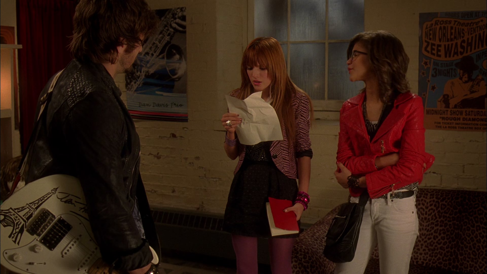 Frenemies_2012_1080p_BTD_007188.jpg Frenemies_2012_1080p_BTD_007188.jpg