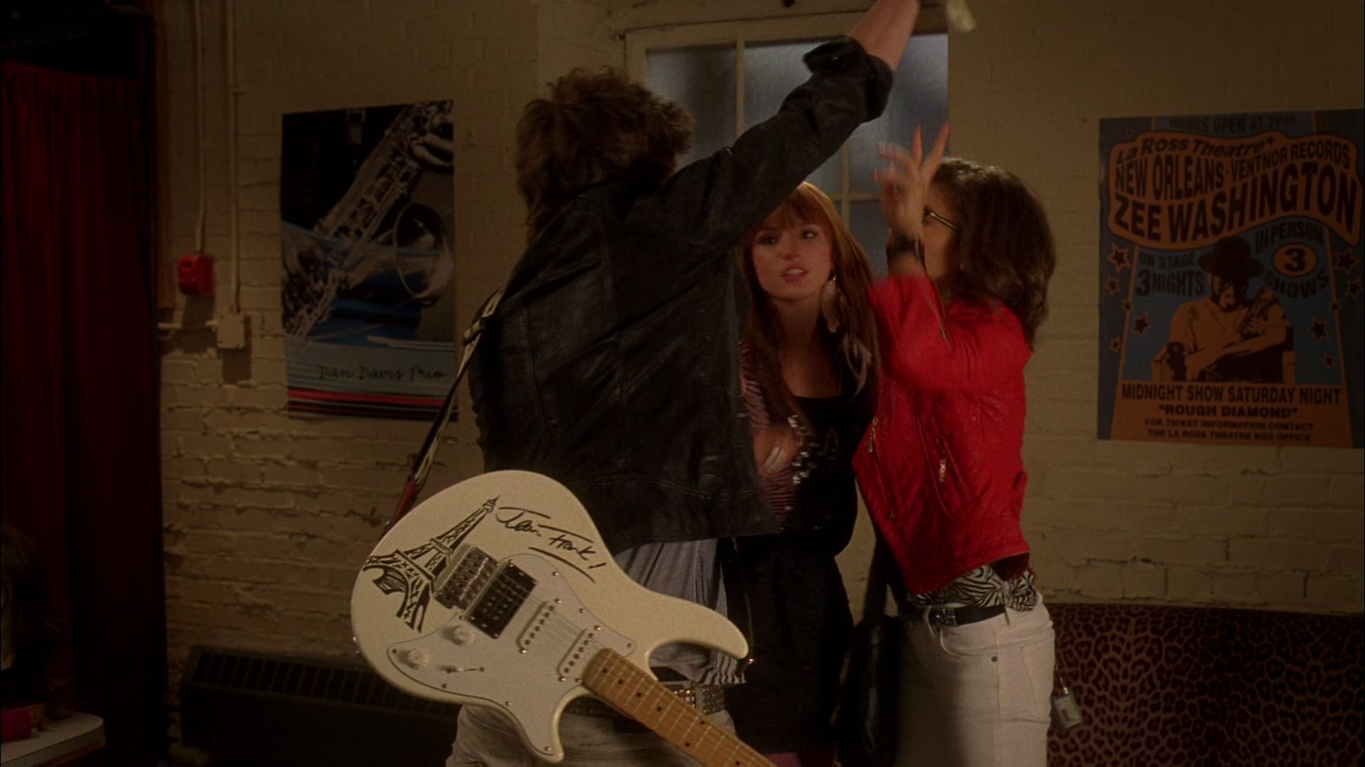 Frenemies_2012_1080p_BTD_007229.jpg