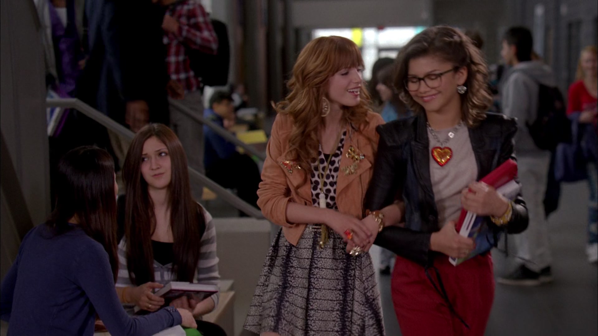 Frenemies_2012_1080p_BTD_007722.jpg Frenemies_2012_1080p_BTD_007722.jpg